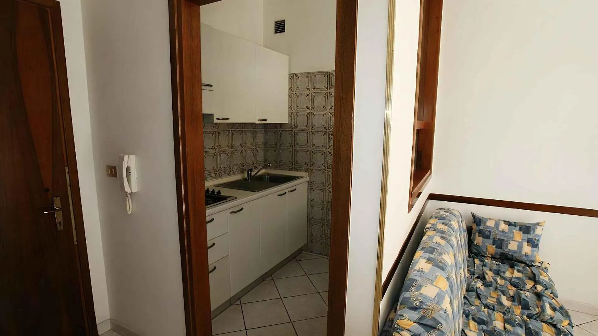 Apartments In Lido Di Jesolo 25357